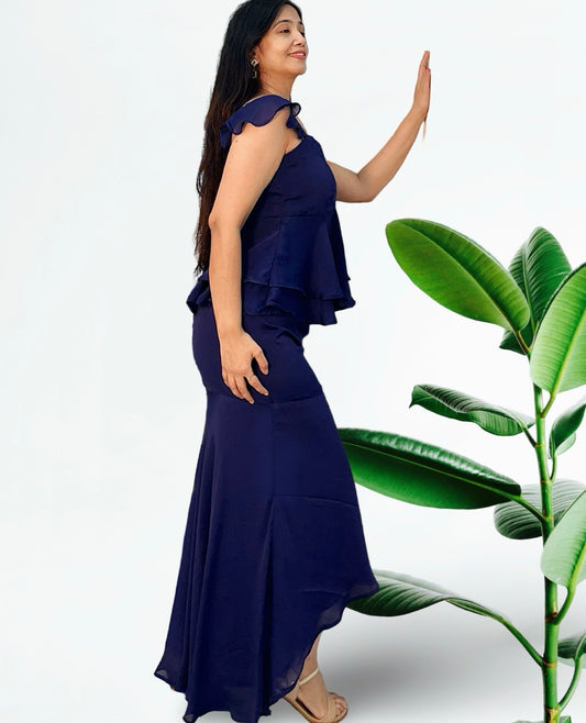 High and low ruched navy blue skirt with ruffled tunic top